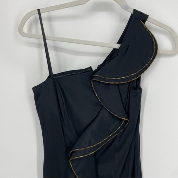 Cache Black One Shoulder Zipper Ruffle Dress - 6 - Picture 2 of 7